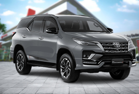 Toyota New Fortuner 4